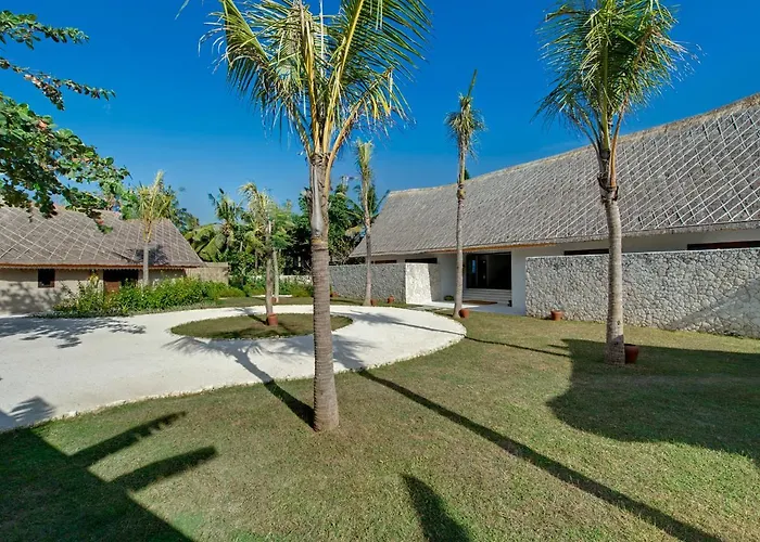 Villa Voyage *